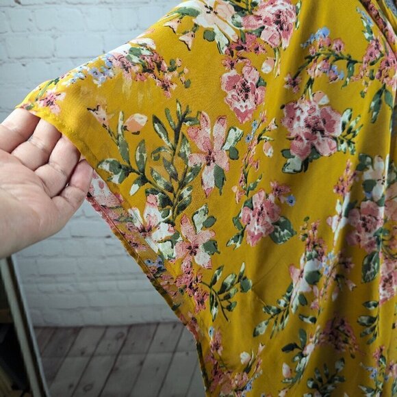 Mustard Yellow Floral Kimono/Wrap w/ Tassels 2X - Picture 3 of 9